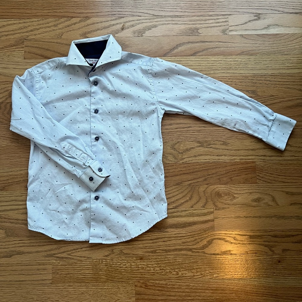Button down Isaac Mizrahi light blue shirt, sz.6 👔